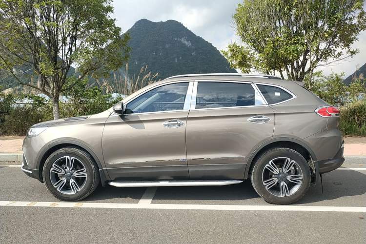 Used Leopaard CS10 2016 2.0T Automatic Luxury Version
