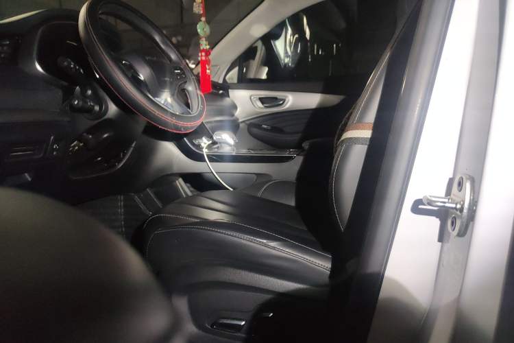 Used Roewe RX5 MAX 2019 300TGI Automatic 4G Connect Luxury Edition
