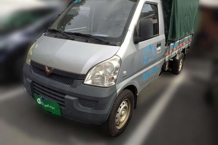 Used Wuling Zhiguang Small Truck 2016 1.2L Single-Row LSI
