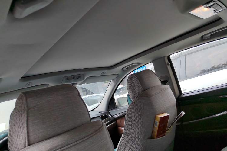 Used BMW 5 Series GT 2010 535i Leading Model
