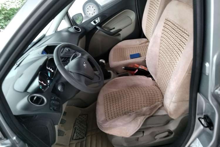 Used Ford Fiesta 2013 Sedan 1.5L Manual Fashion Edition
