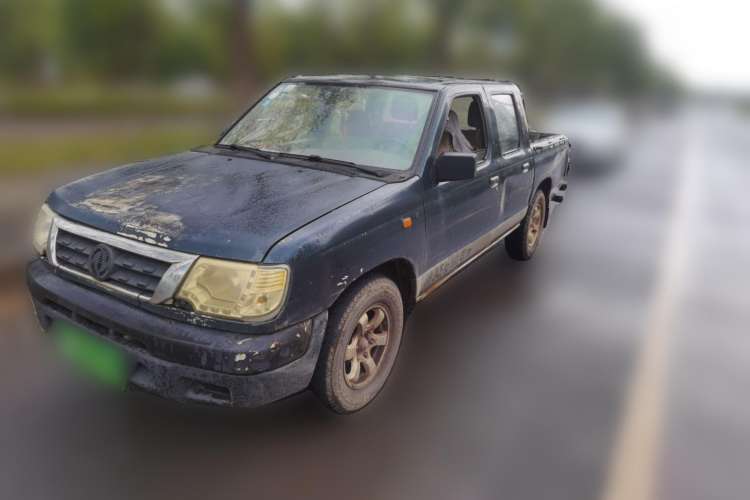 Used Dongfeng Ruichi 2013 2.5T Diesel Two-Wheel-Drive Standard Version ZD25TCI