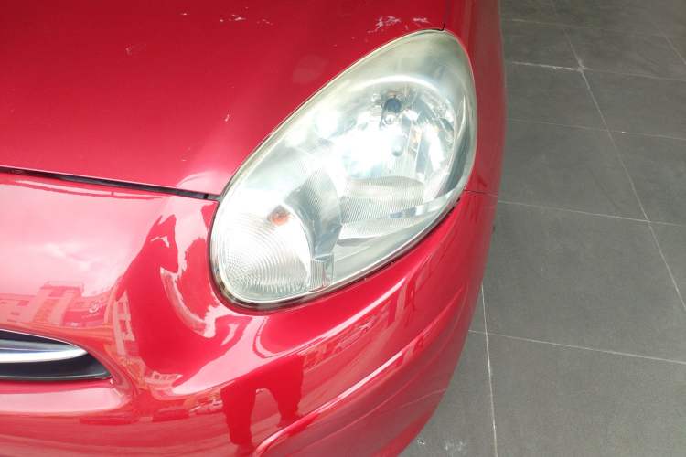 Used Nissan March 2010 1.5L Automatic Easy-Style Version
