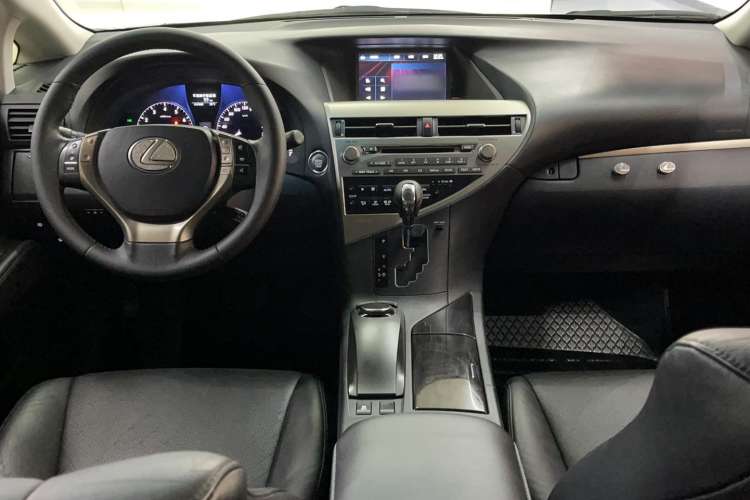 Used Lexus RX Classic 2012 270 Elegant Edition
