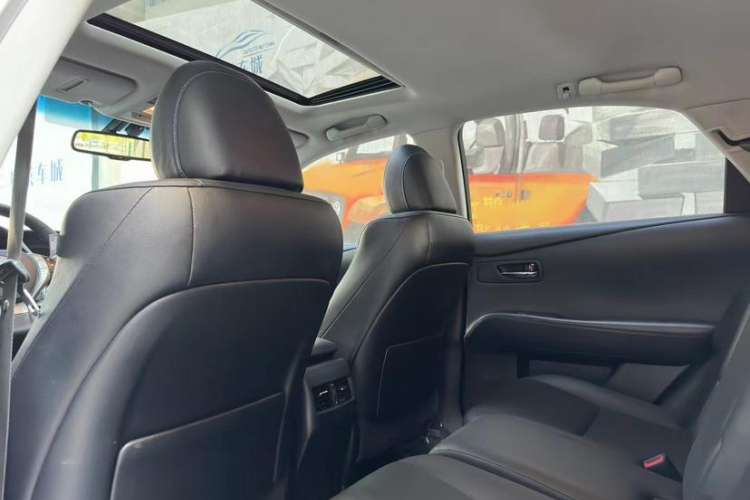 Used Lexus RX Classic 2012 270 Elegant Edition
