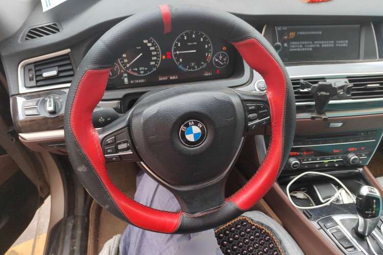 Used BMW 5 Series GT 2010 535i Leading Model
