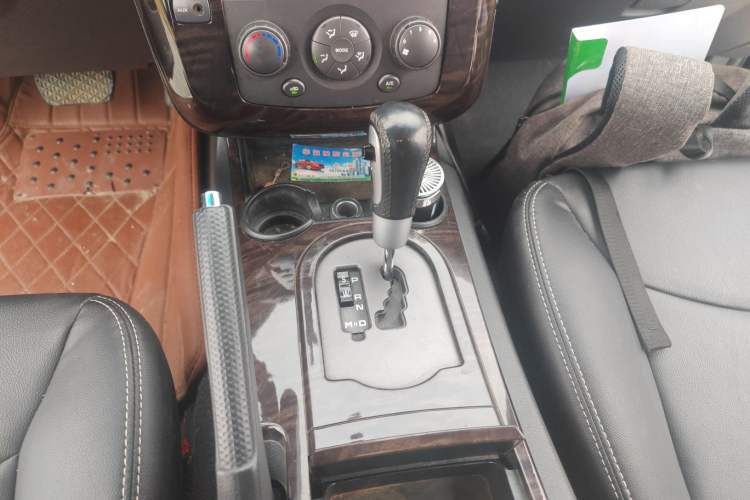 Used Roewe W5 2013 1.8T 2WD Automatic Xingyu Edition
