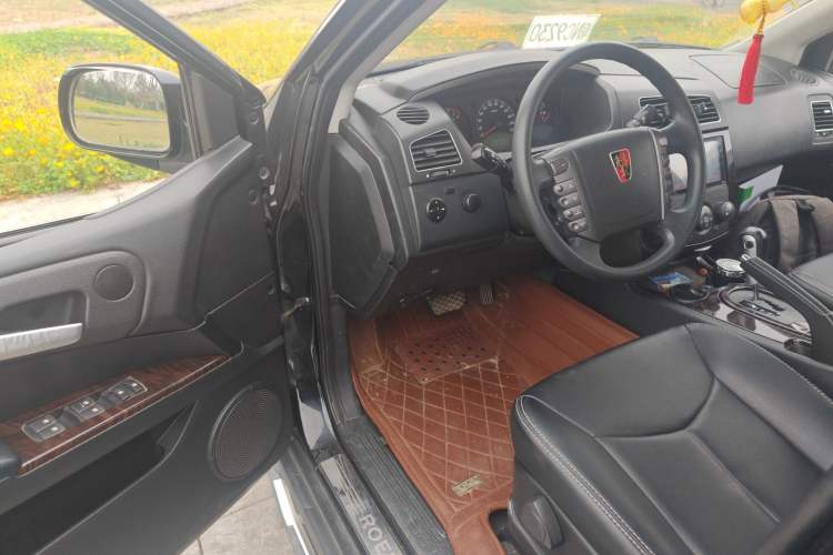 Used Roewe W5 2013 1.8T 2WD Automatic Xingyu Edition
