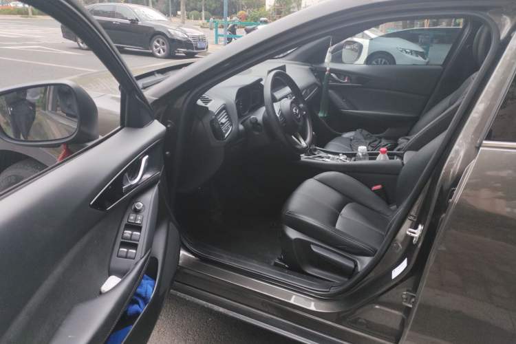 Used Mazda CX-4 2020 2.0L Automatic Two-Wheel Drive Blue Sky Exploration Edition