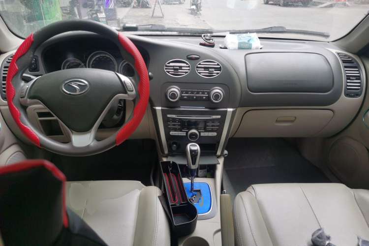 Used Soueast V3 Lingyue 2010 1.5L CVT Flagship Edition
