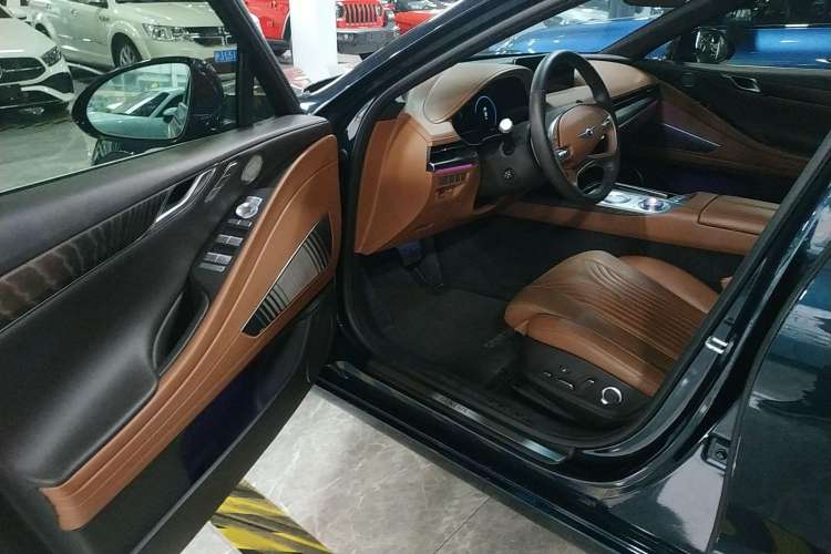 Used Genesis G80 2021 2.5T Rear-Drive Flagship Edition