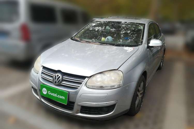Used Volkswagen Sagitar 2006 1.6L Manual Fashion Model