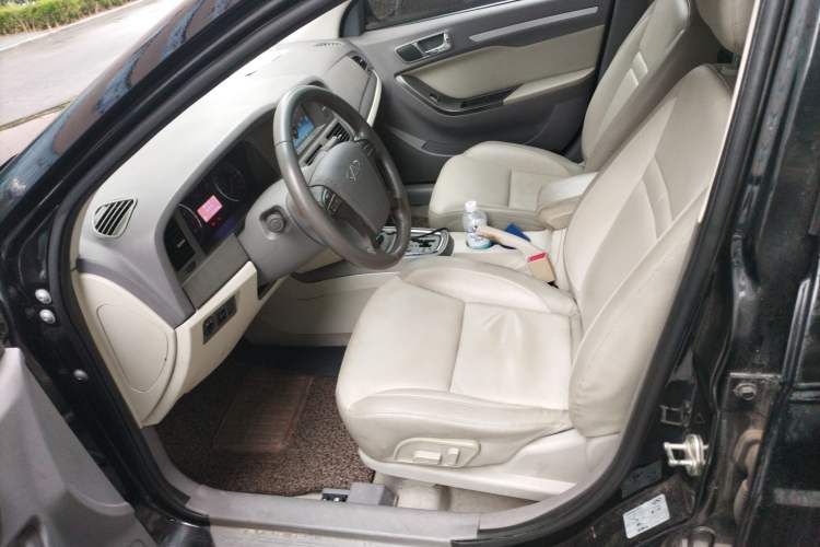 Used Chery Eastar 2012 2.0L CVT Zhiya Edition