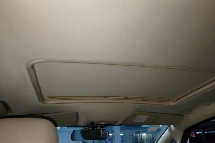 Used Ford  2008 2.3L 7-Seater Luxury Version