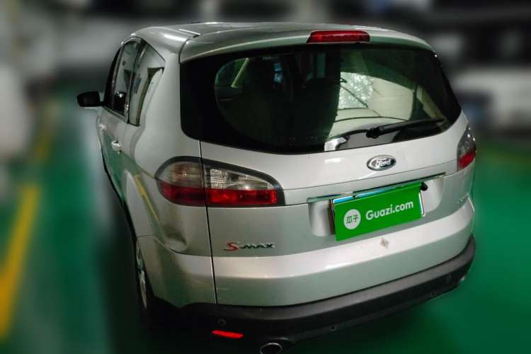 Used Ford  2008 2.3L 7-Seater Luxury Version