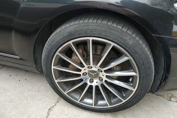 Used Mercedes-Benz S-Class 2006 S 300
