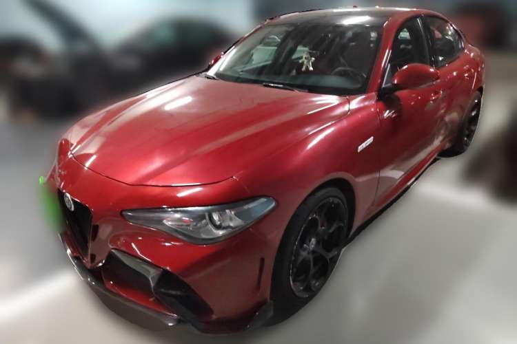 Used Alfa Romeo Giulia 2017 2.0T 280HP Milano Limited Edition