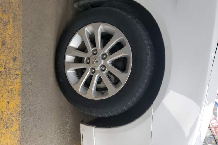 Used Mitsubishi Lancer EX 2012 Xiali Edition 2.0L CVT Flagship Model
