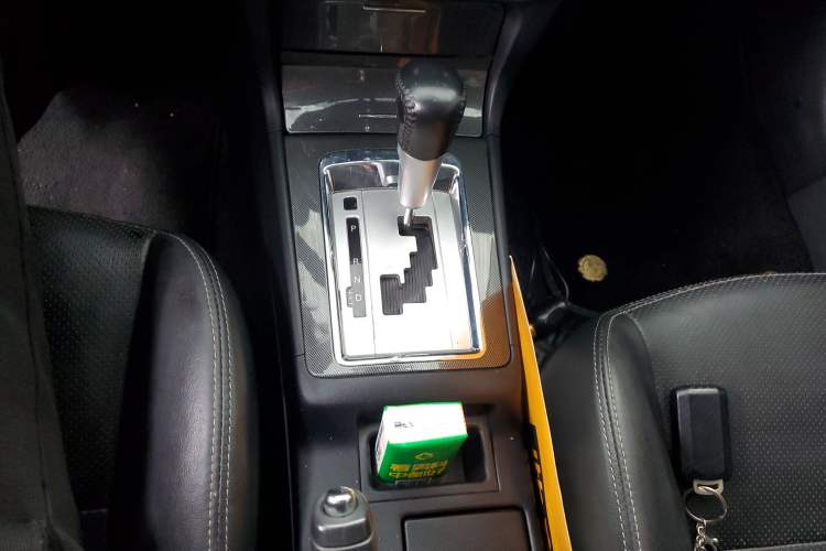 Used Mitsubishi Lancer EX 2012 Xiali Edition 2.0L CVT Flagship Model
