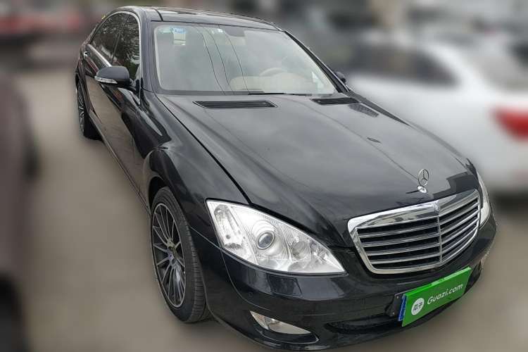 Used Mercedes-Benz S-Class 2006 S 300
