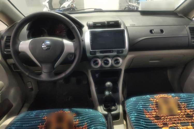 Used Everus S1 2014 1.3L Manual Comfort Edition
