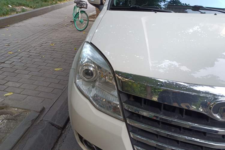 Used Haval H5 Classic 2012 European-style Edition 2.4L Four-Wheel Drive Comfort Model