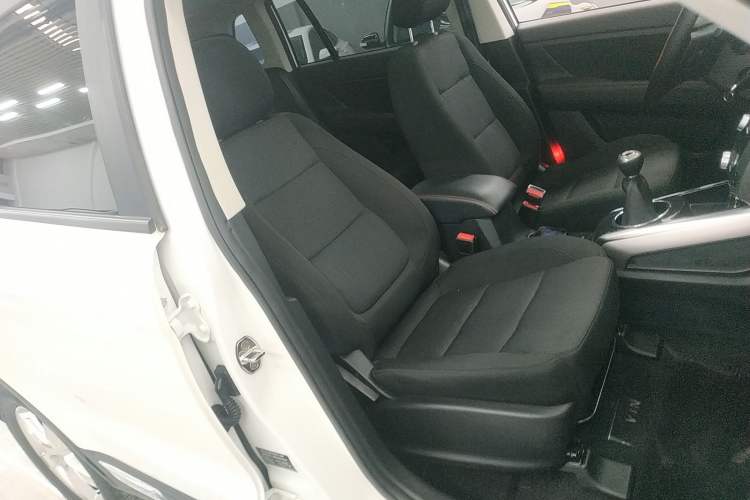 Used DORCEN G60 2019 1.6L Manual Elite Model China VI
