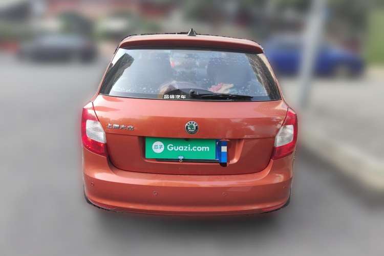 Used Skoda Fabia 2014 1.4L Automatic Crystal Edition
