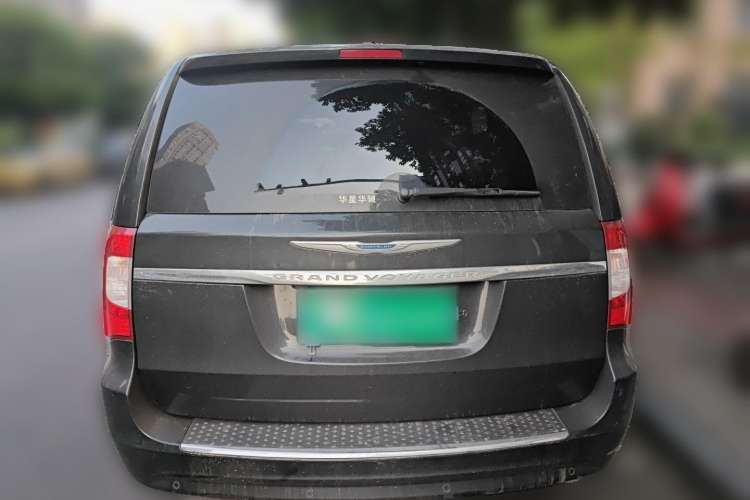 Used Chrysler Grand Voyager 2014 3.6L Comfort Edition Rear