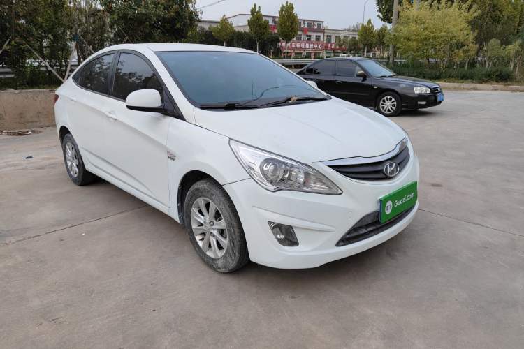 Used Hyundai Verna (older generation) 2013 Sedan 1.4L Automatic Standard GL Model
