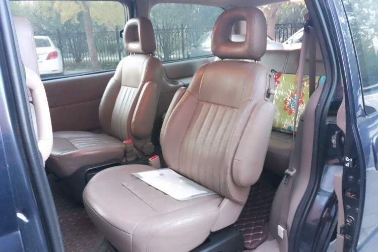 Used Buick GL8 2007 2.5L GT Elite Edition
