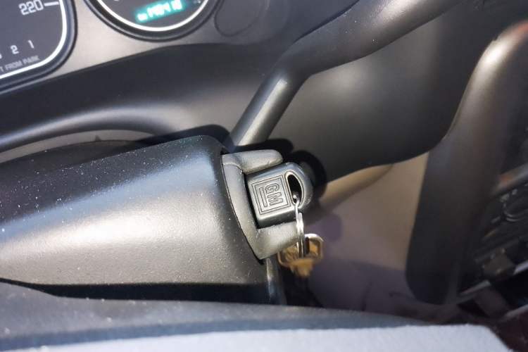 Used Buick GL8 2007 2.5L GT Elite Edition
