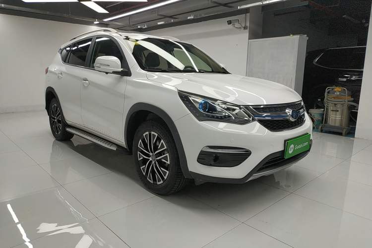 Used BYD Song New Energy 2017 Song DM 1.5TID All-Wheel Drive Luxury Model
