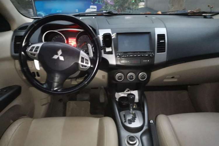 Used Mitsubishi Outlander 2009 2.4 Fashion Edition