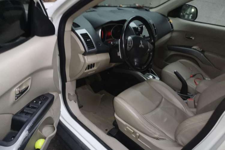 Used Mitsubishi Outlander 2009 2.4 Fashion Edition