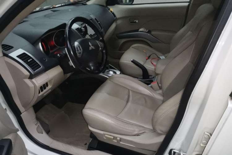 Used Mitsubishi Outlander 2009 2.4 Fashion Edition