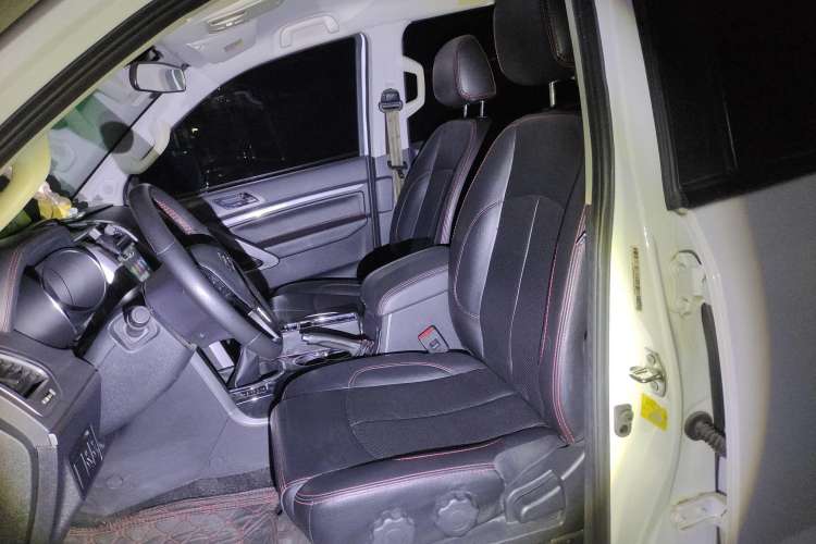 Used Huanghai N3 2017 2.5T Manual 4x4 Sport Edition JE4D25Q5A
