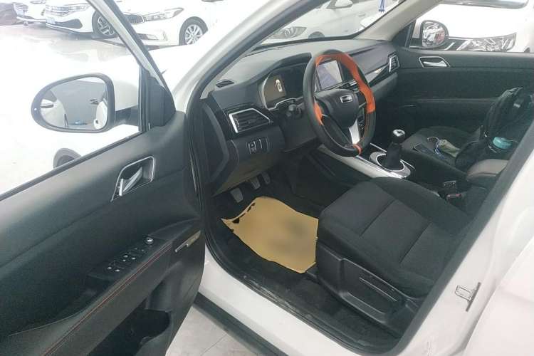 Used DORCEN G60 2019 1.6L Manual Elite Model China VI
