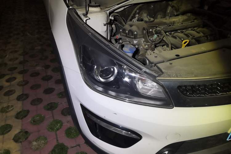 Used Kia KX Cross 2019 1.6L Automatic Dynamic Sunroof Version China VI
