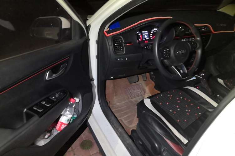 Used Kia KX Cross 2019 1.6L Automatic Dynamic Sunroof Version China VI
