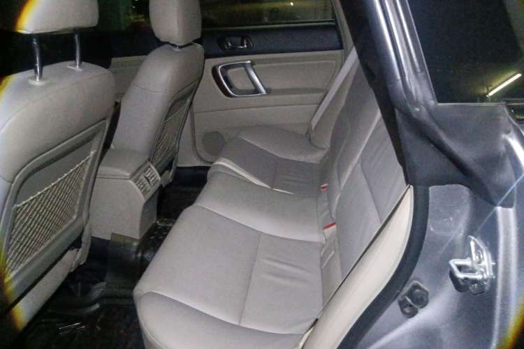 Used Subaru Outback 2005 3.0R