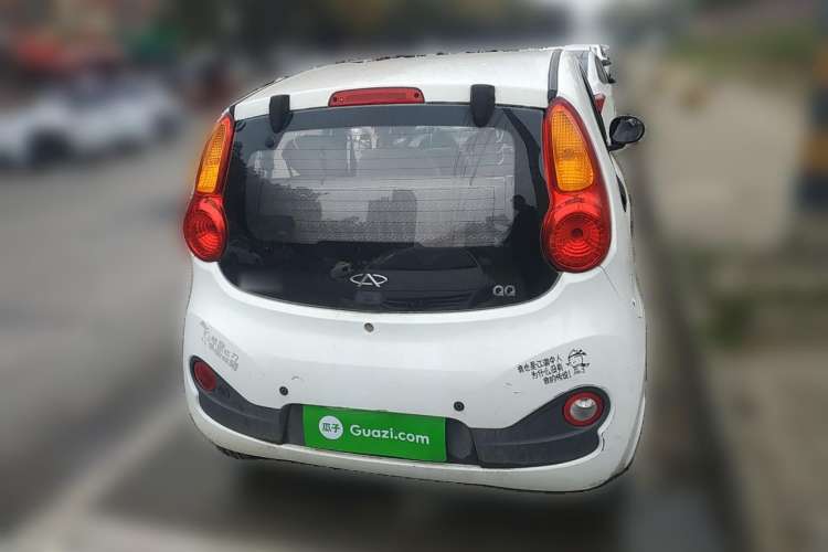 Used Chery QQ 2013 1.0L Manual Happy Edition
