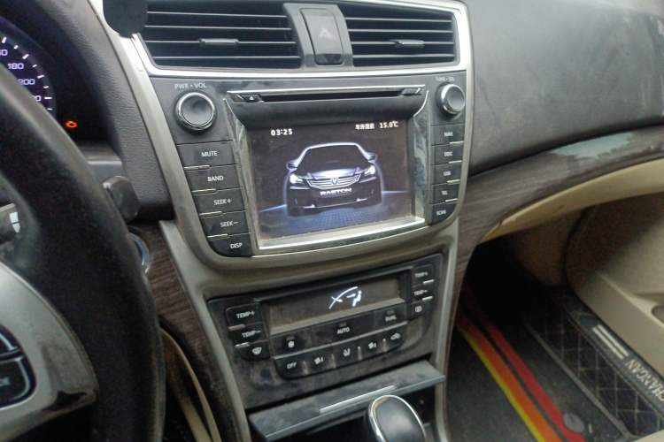 Used Changan Raeton 2013 1.8T Automatic Prestige Model China IV Standard
