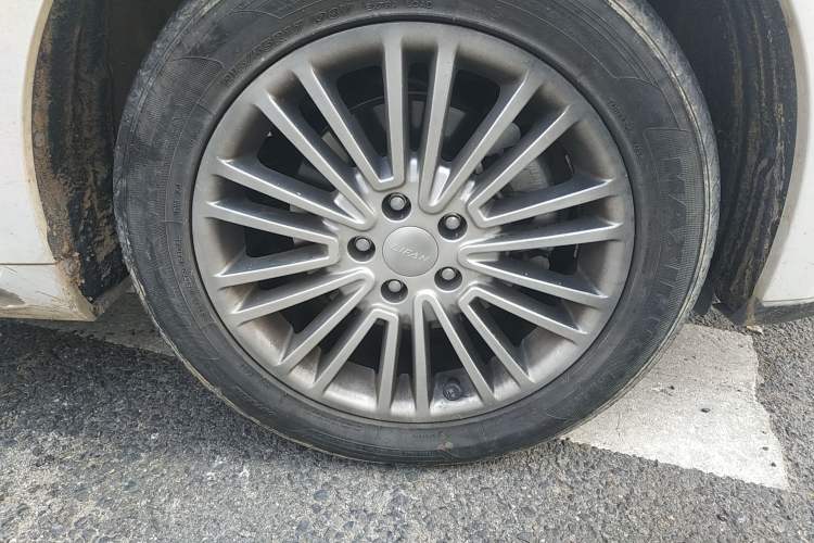 Used Lifan Auto Xuanlang 2017 2.0L CVT Comfort Edition
