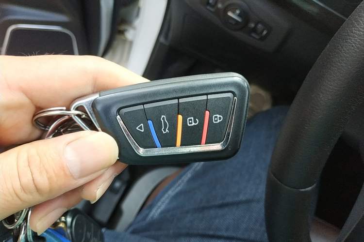 Used Lifan Auto Xuanlang 2017 2.0L CVT Comfort Edition
