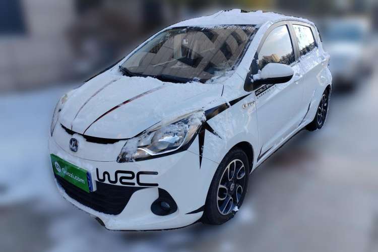 Used Changan Benni 2015 1.4L IMT Luxury Model China IV