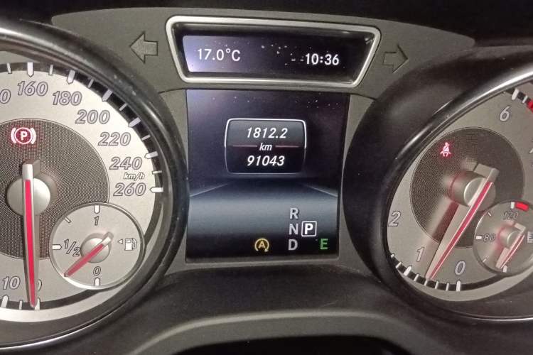 Used Mercedes-Benz GLA 2015 GLA 200 Fashion Model
