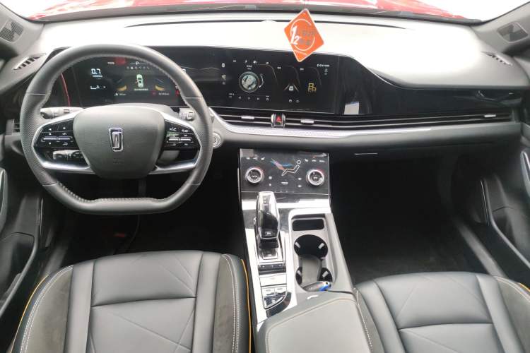 Used Bestune B70S 2022 2.0T War God King
