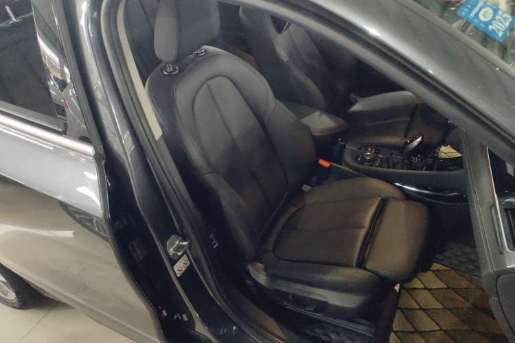 Used BMW X2 2018 sDrive25i Leading Model M Sport Package China V