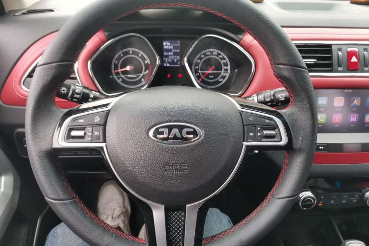 Used JAC Refine S2 2017 1.5L CVT Luxury Smart Model
